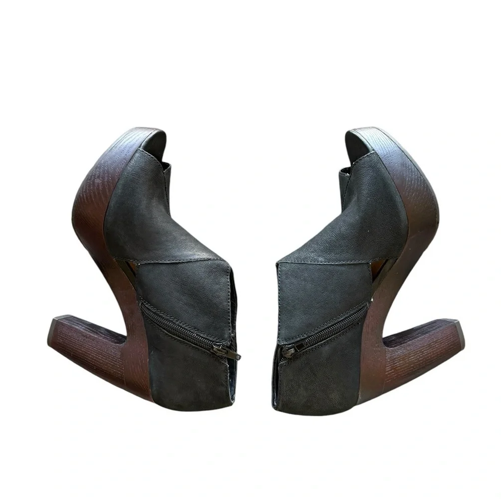 Lucky Brand Black Leather Wood Platform Shoes